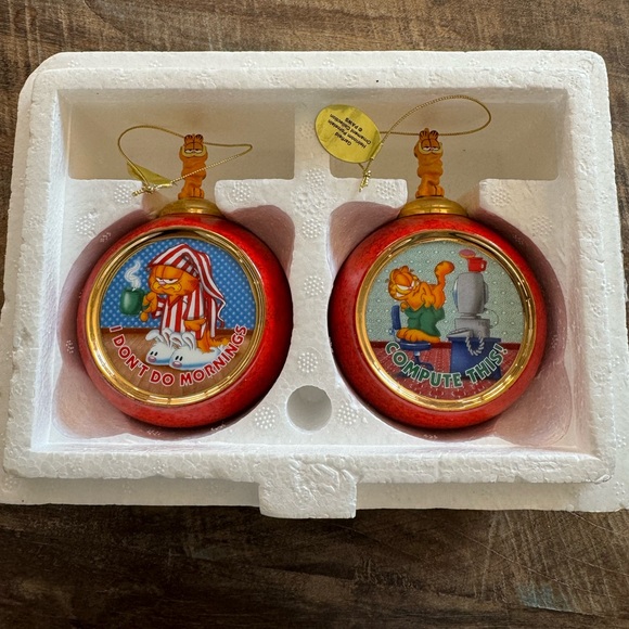 Bradfordrd Exchange Garfield Porcelain Ornaments - Picture 1 of 3